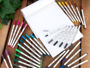 Акрилни маркери Акрилни маркери