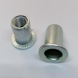 гайки за дърво